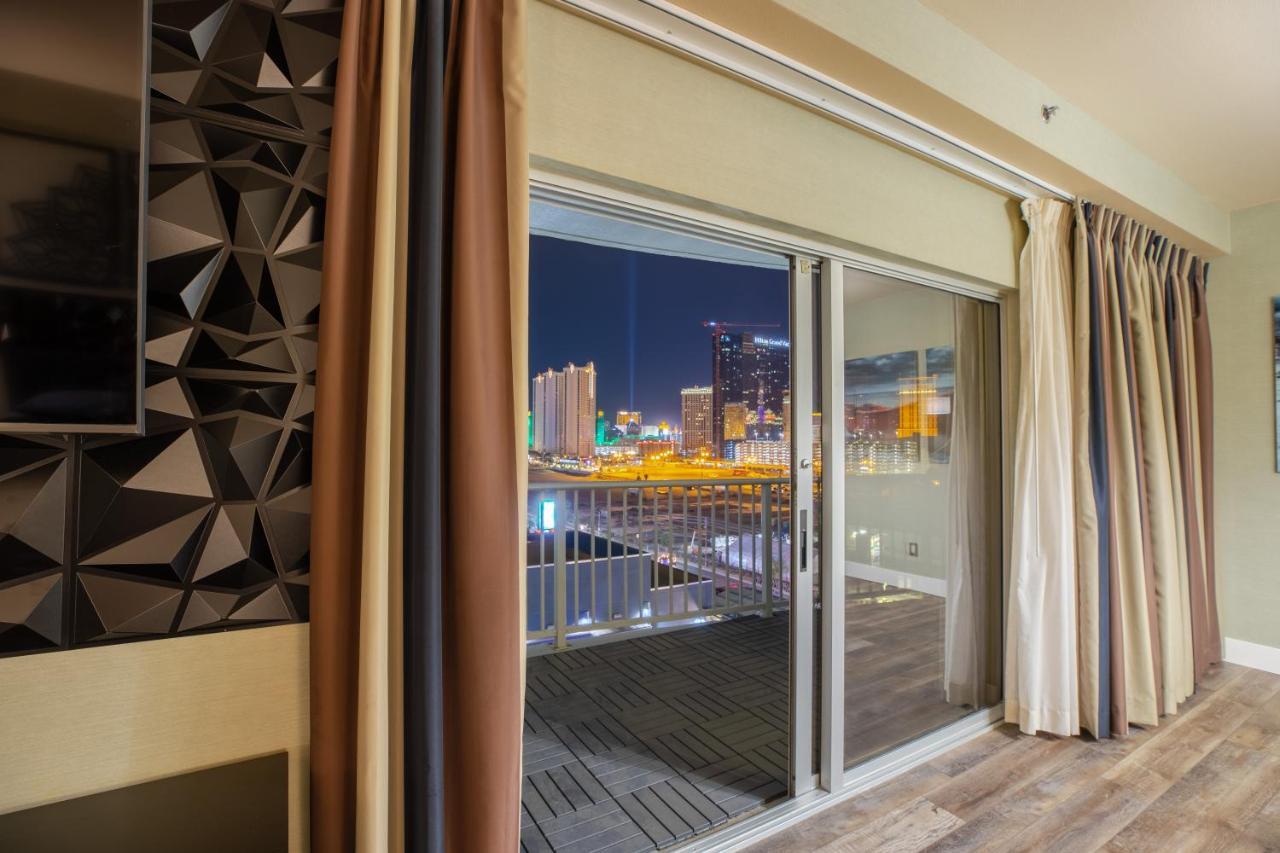 2100 Sqft Penthouse Suite W/ Strip Views! Pool Gym 拉斯维加斯 外观 照片